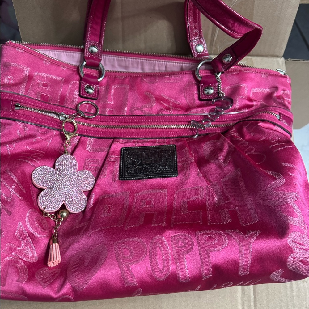 X-Large COACH BAG HOT PINK